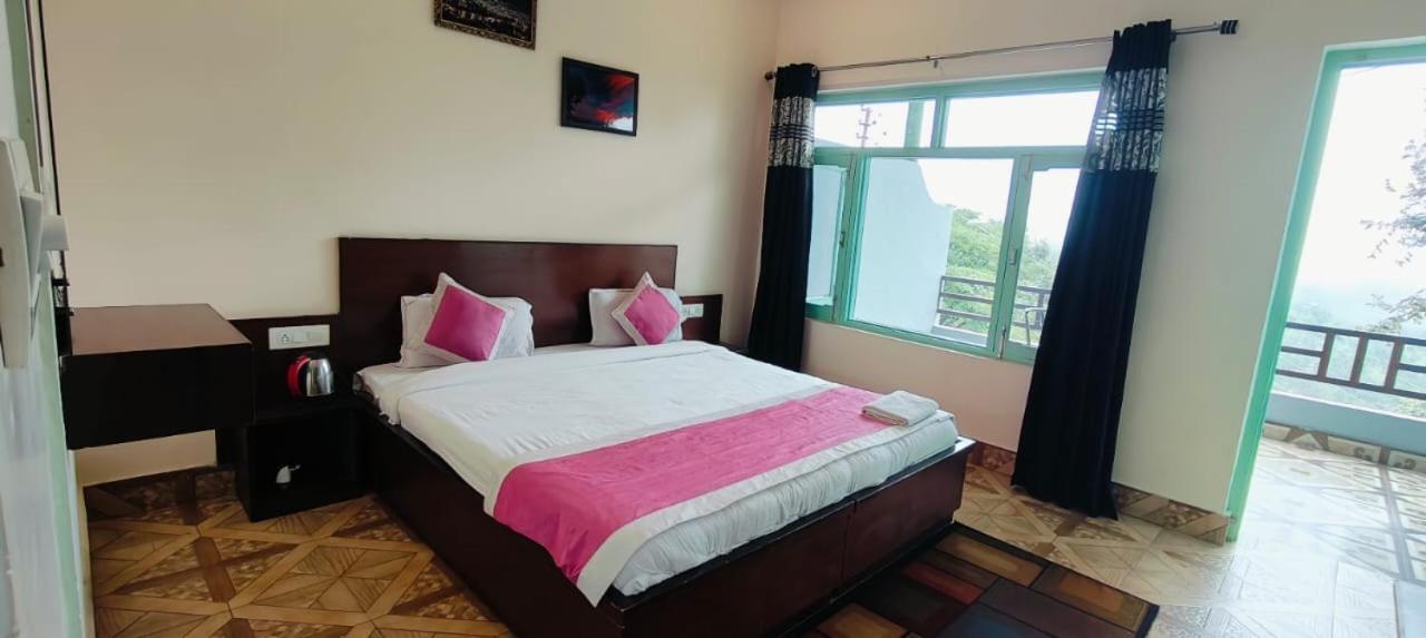 Rudra Retreat Hotel Hawalbagh Szoba fotó
